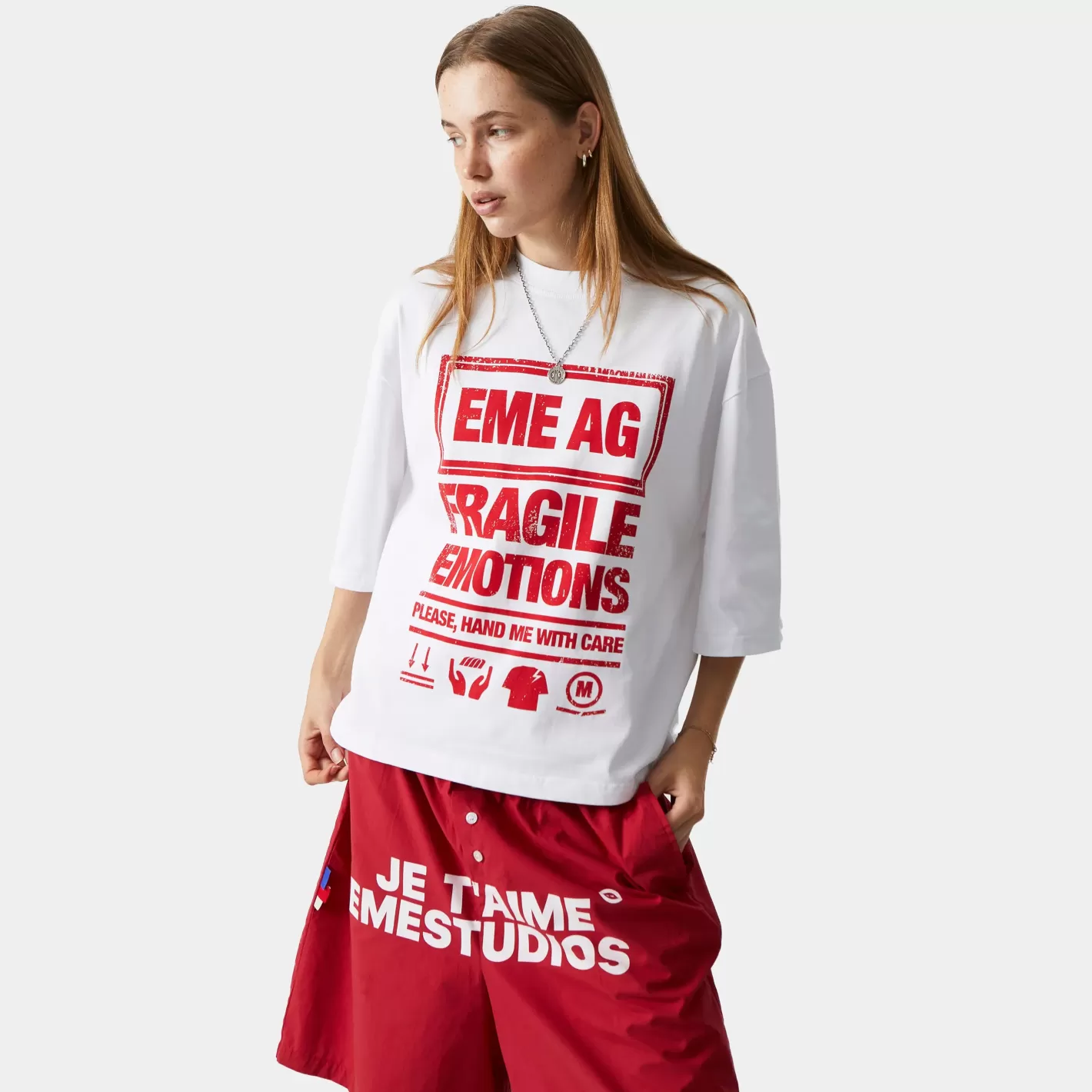 Best Eme Studios Alert Pearl Oversized tee